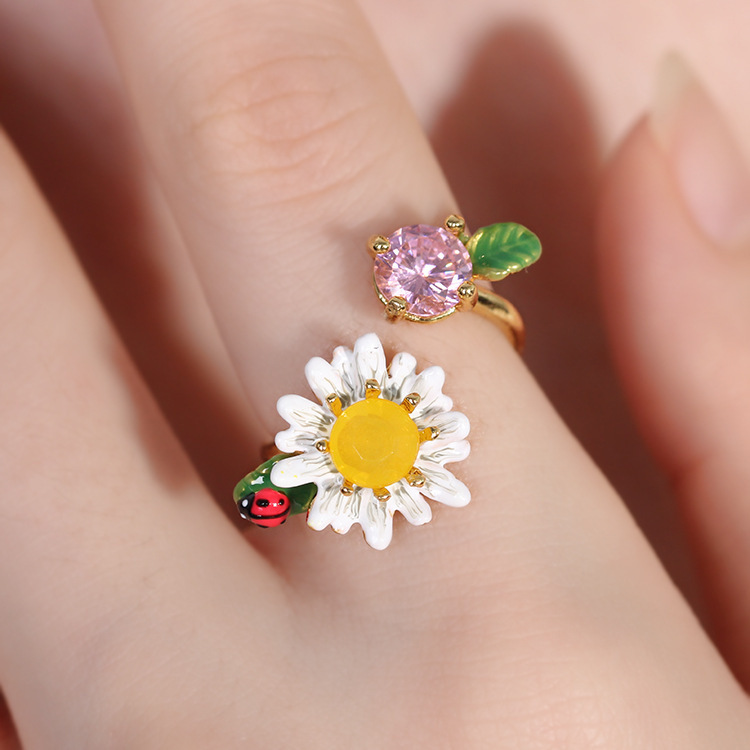 Daisy Flower Ladybug And Crystal Enamel Adjustable Ring