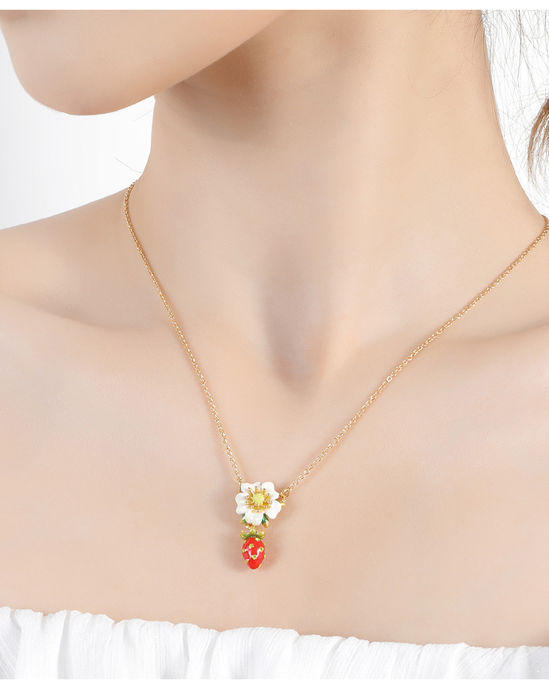Pearl Pendant Gold Plated Collarbone Chain Necklace