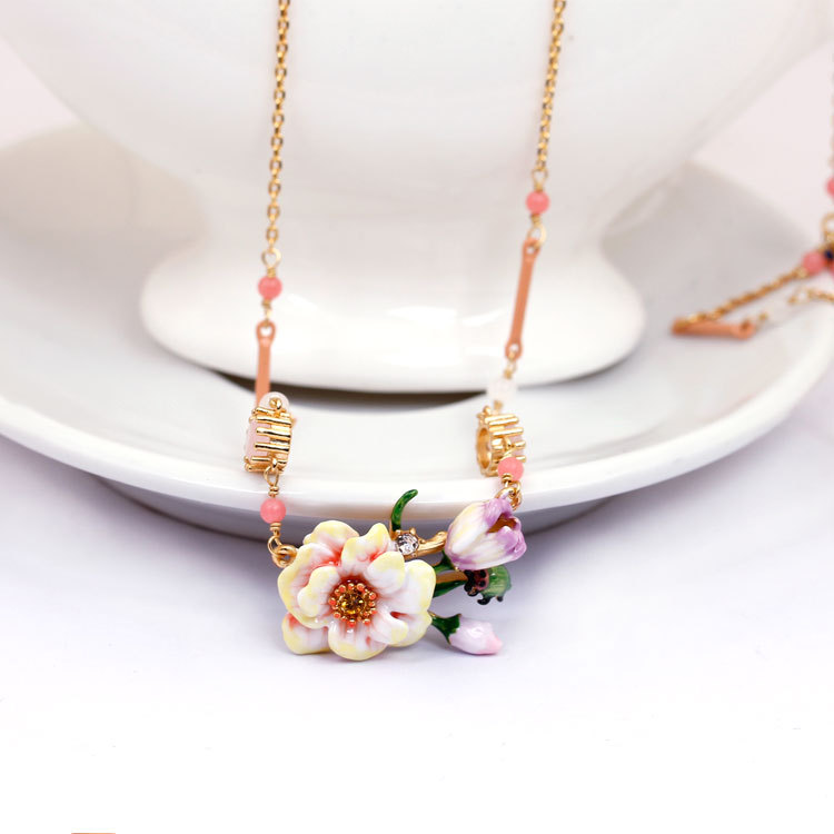 Lotus Ladybug Pendant Necklace For Women Enamel Choker