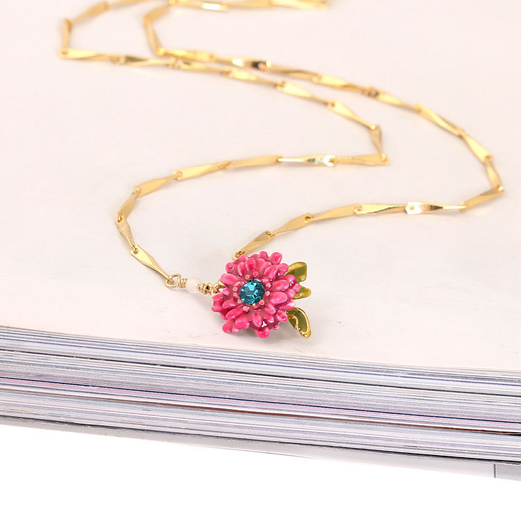 Plant Series Colored Daisy Flower Necklace Green Leaf Set Sapphire Clavicle Chain