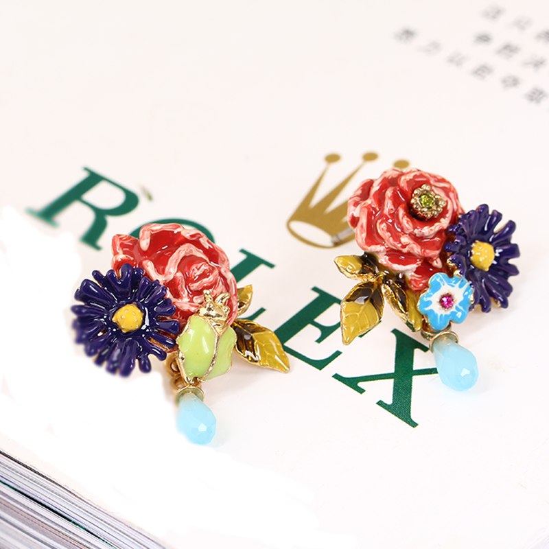 Snow White and Queen Girl Enamel Earrings Jewelry Stud Clip Earrings