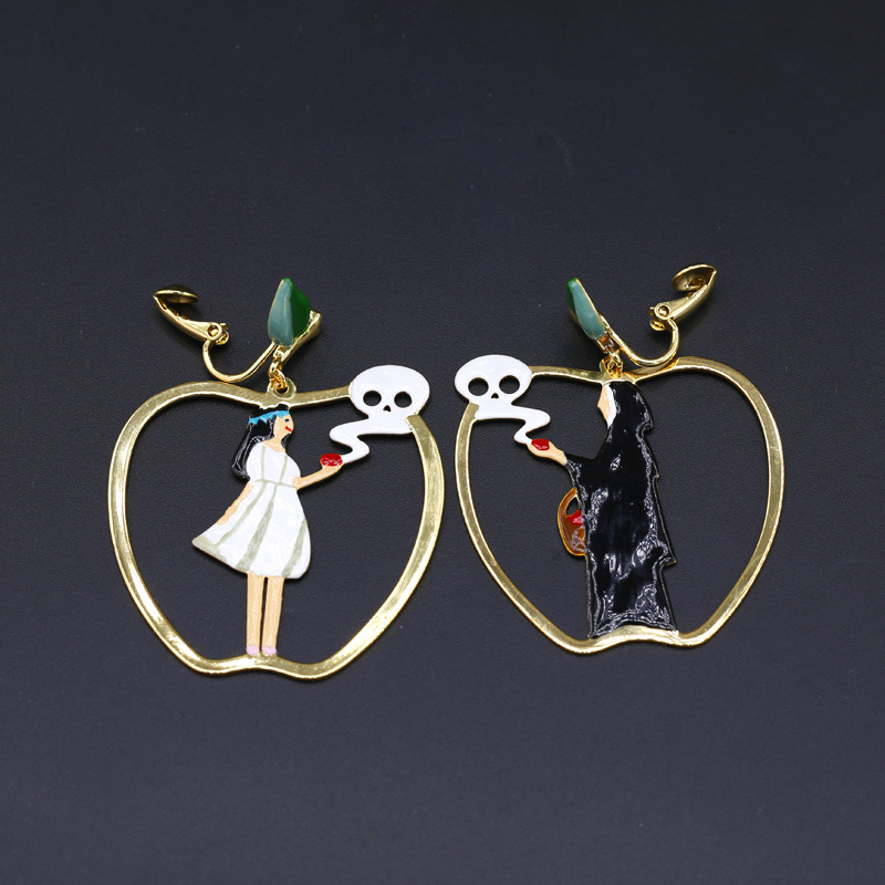 Snow White and Queen Girl Enamel Earrings Jewelry Stud Clip Earrings