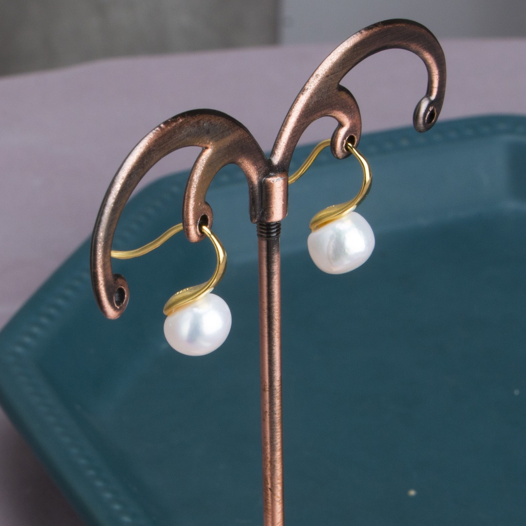 Baroque Freshwater Irregular Pearl Bridesmaid Hook Earrings