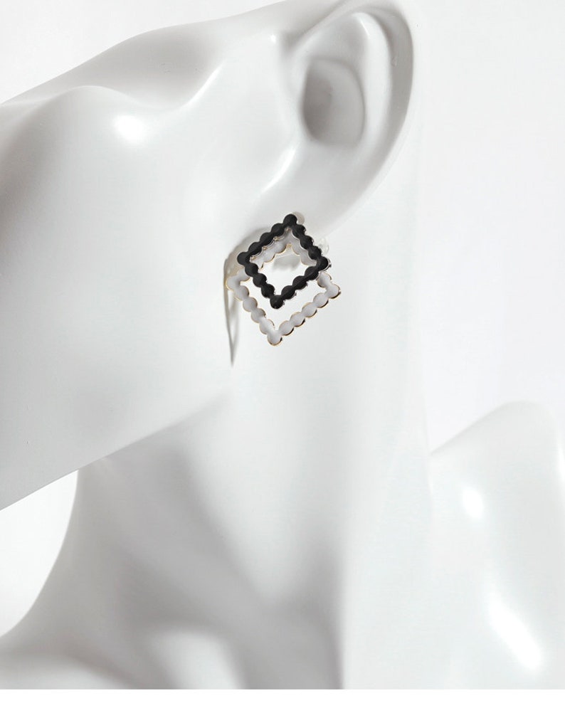 White and Black Diamond Shape Enamel Stud Earrings Jewelry Gift