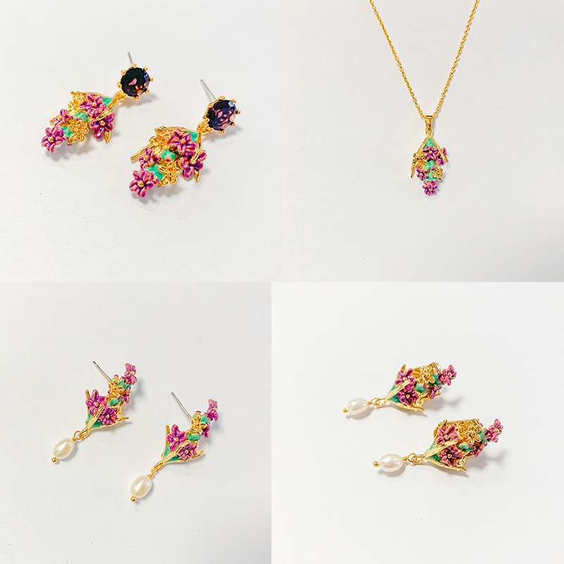 Yellow Sunflower And Bee Pearl Enamel Pendant Necklace Jewelry Gift