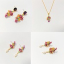 Yellow Sunflower And Bee Pearl Enamel Pendant Necklace Jewelry Gift