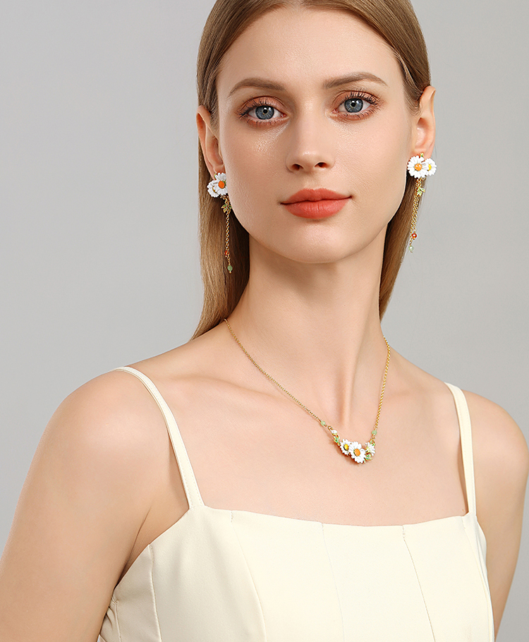 Daisy Flower Enamel Tassel Stud Earrings Handmade Jewelry Gift3