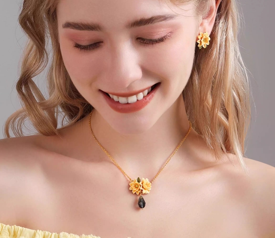 Yellow Flower Cardenia Crystal Drop Enamel Pendant Necklace Jewelry Gift3