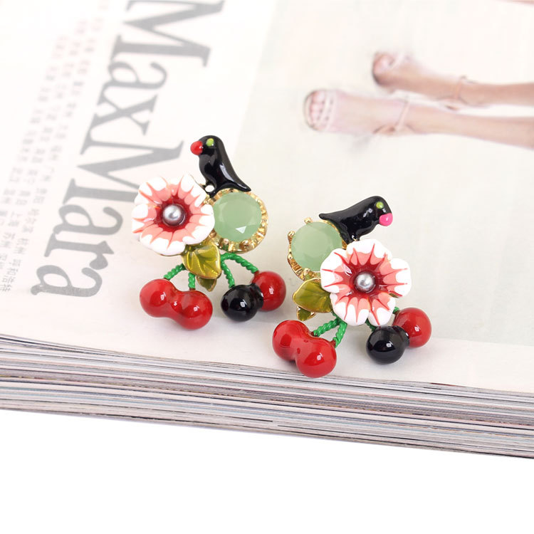 Big-eyed Spider Long Pendant Enamel Glaze Stud Clip Earrings