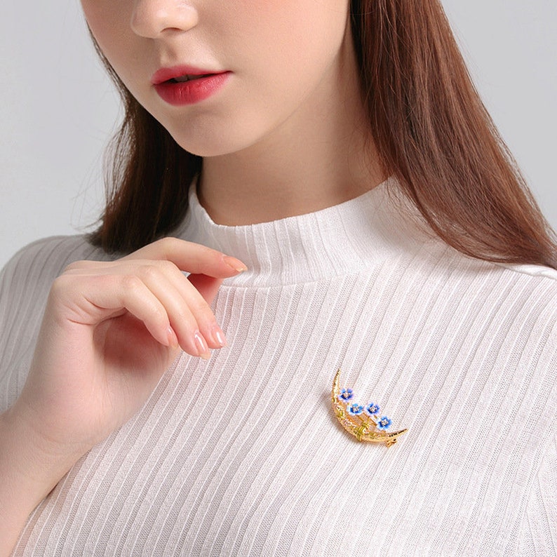Enamel Glazed Three Yellow Chicken Daisy Flowers Crystal Bracelet
