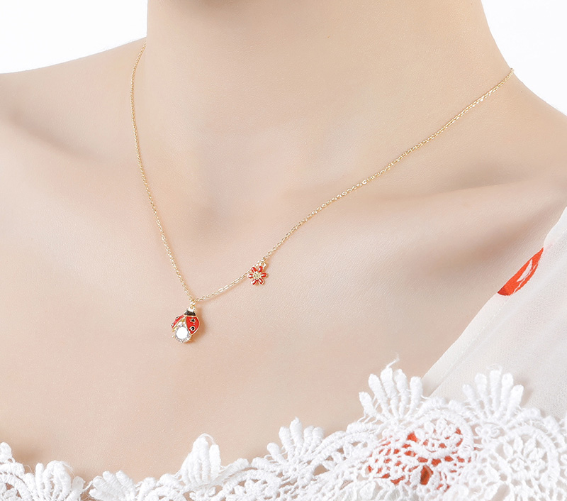 Enamel Glazed Red Ladybug Inlaid Zircon Clavicle Chain Necklace 18K Gold Plated