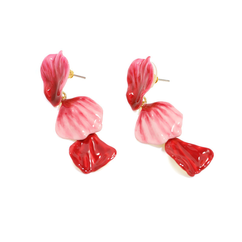 Cute Pig Heart Enamel Earrings
