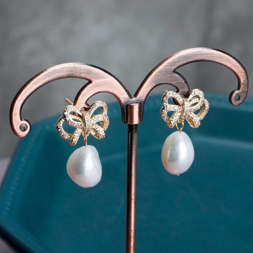 Baroque Irregular Pearl Bow Bridesmaid Gift Earrings