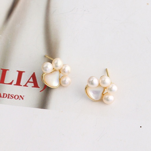 Daisy And Crystal Bead Enamel Earrings