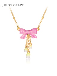 [23042735] Lily of the Valley White Flower Blossom Enamel Charm Bracelet